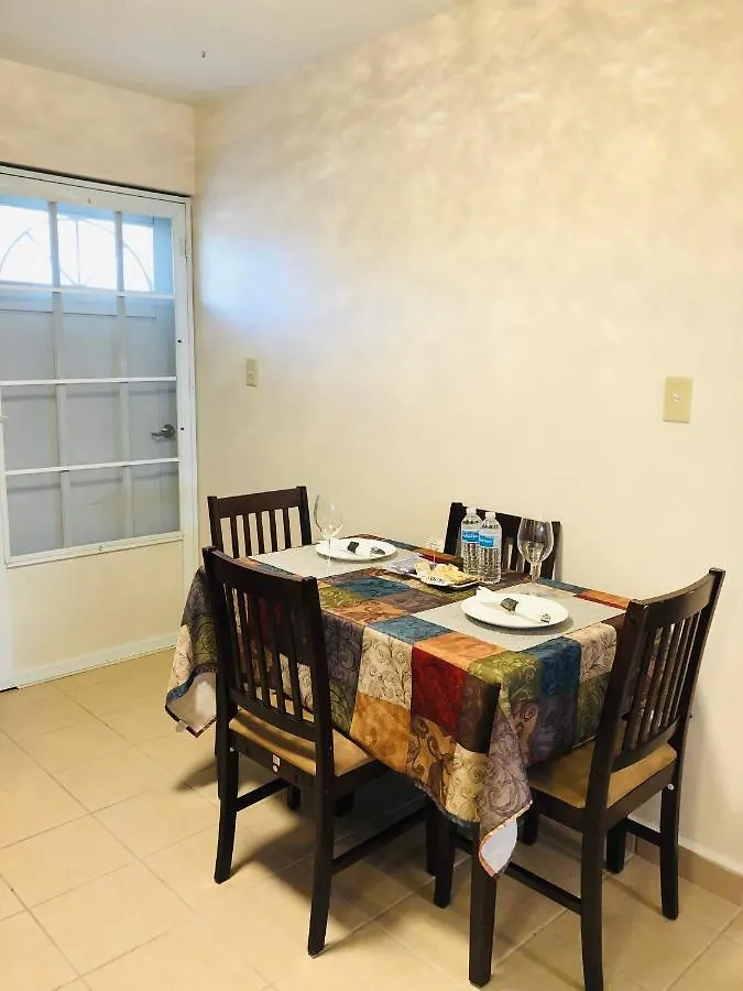 Luxury Retreat With Private Jacuzzi And Mountain Views Free Parking Apartamento Ponce